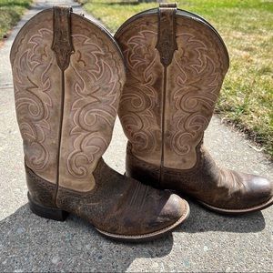 Ariat Round Toe Western Boots